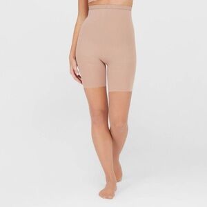ASSETS by SPANX Women's High-Waist Perfect Pantyhose size 4